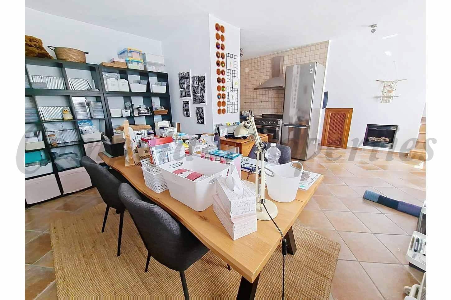 3 makuuhuone Omakotitalo myytävänä paikassa Sedella - 179 950 € (Ref: 10076253)