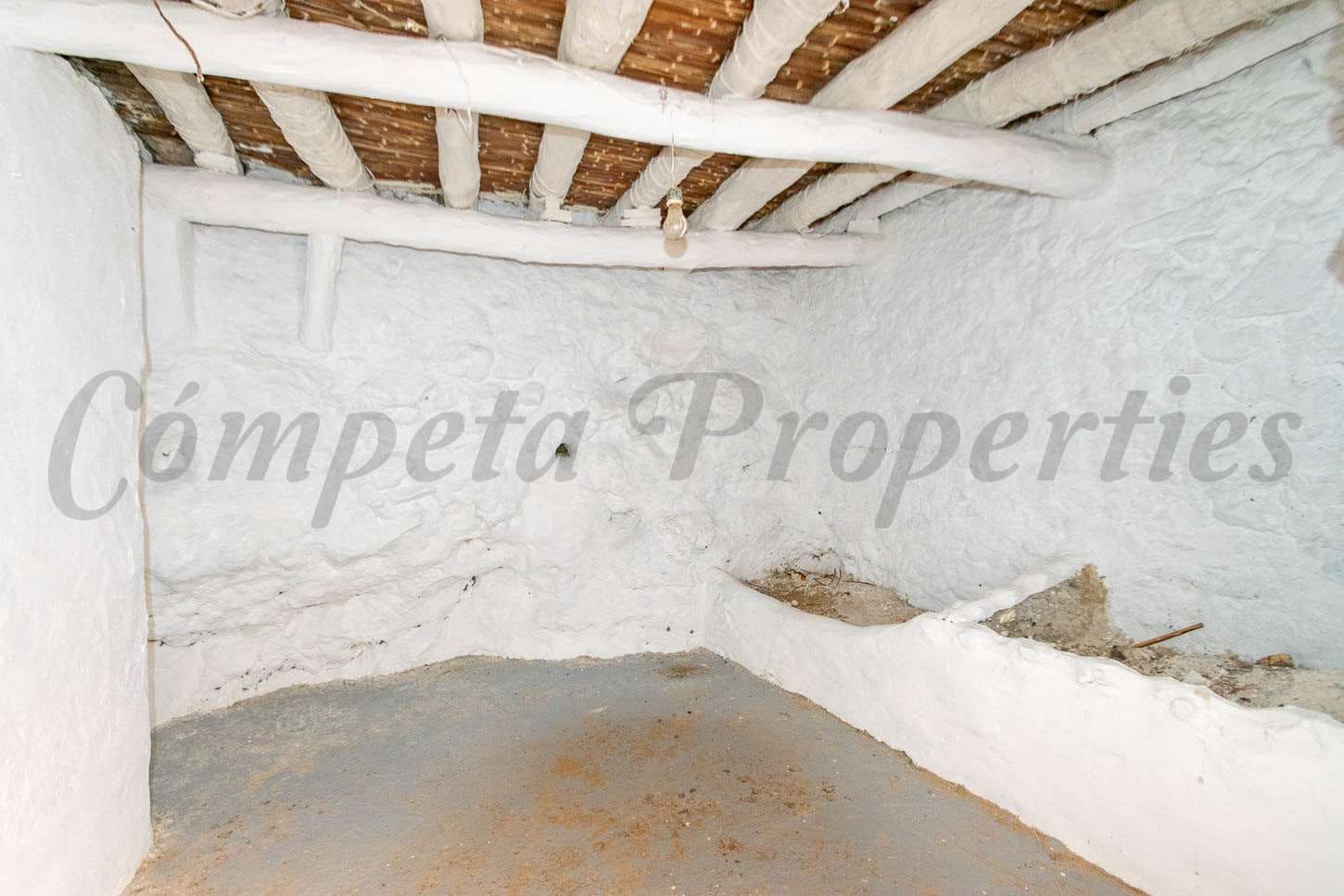 3 quarto Casa em Banda para venda em Canillas de Albaida - 99 000 € (Ref: 10076255)