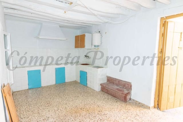 3 quarto Casa em Banda para venda em Canillas de Albaida - 99 000 € (Ref: 10076255)