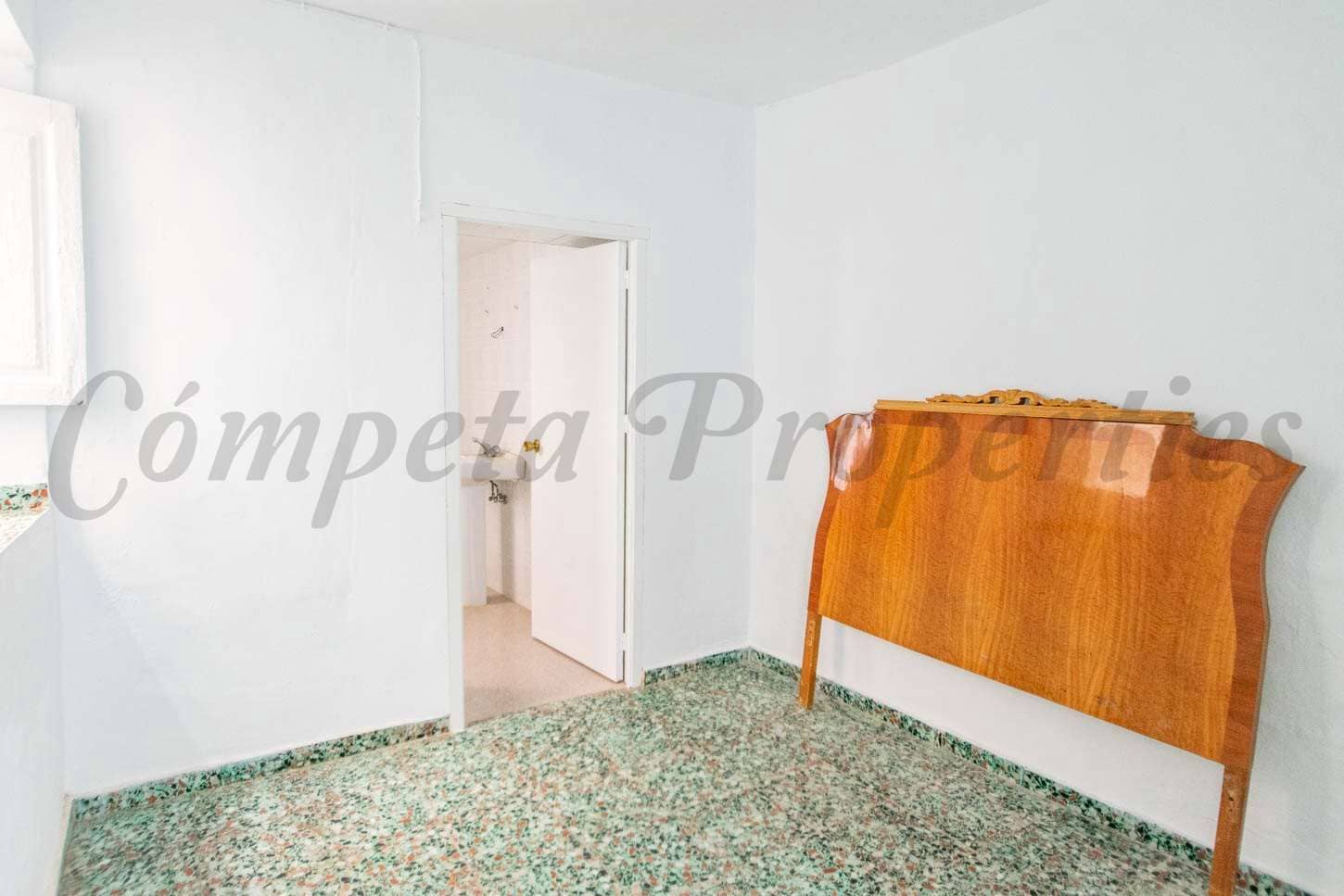 3 quarto Casa em Banda para venda em Canillas de Albaida - 99 000 € (Ref: 10076255)