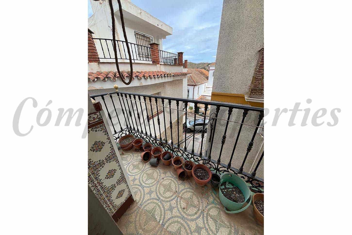 5 sovrum Hus till salu i Arenas - 95 000 € (Ref: 10076258)