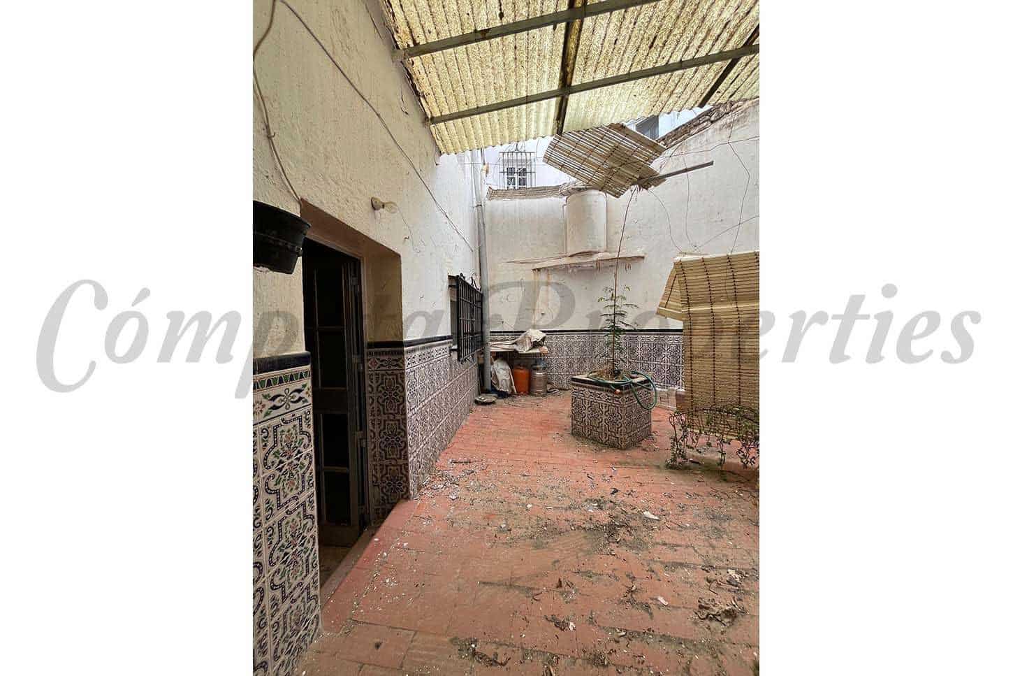 5 sovrum Hus till salu i Arenas - 95 000 € (Ref: 10076258)