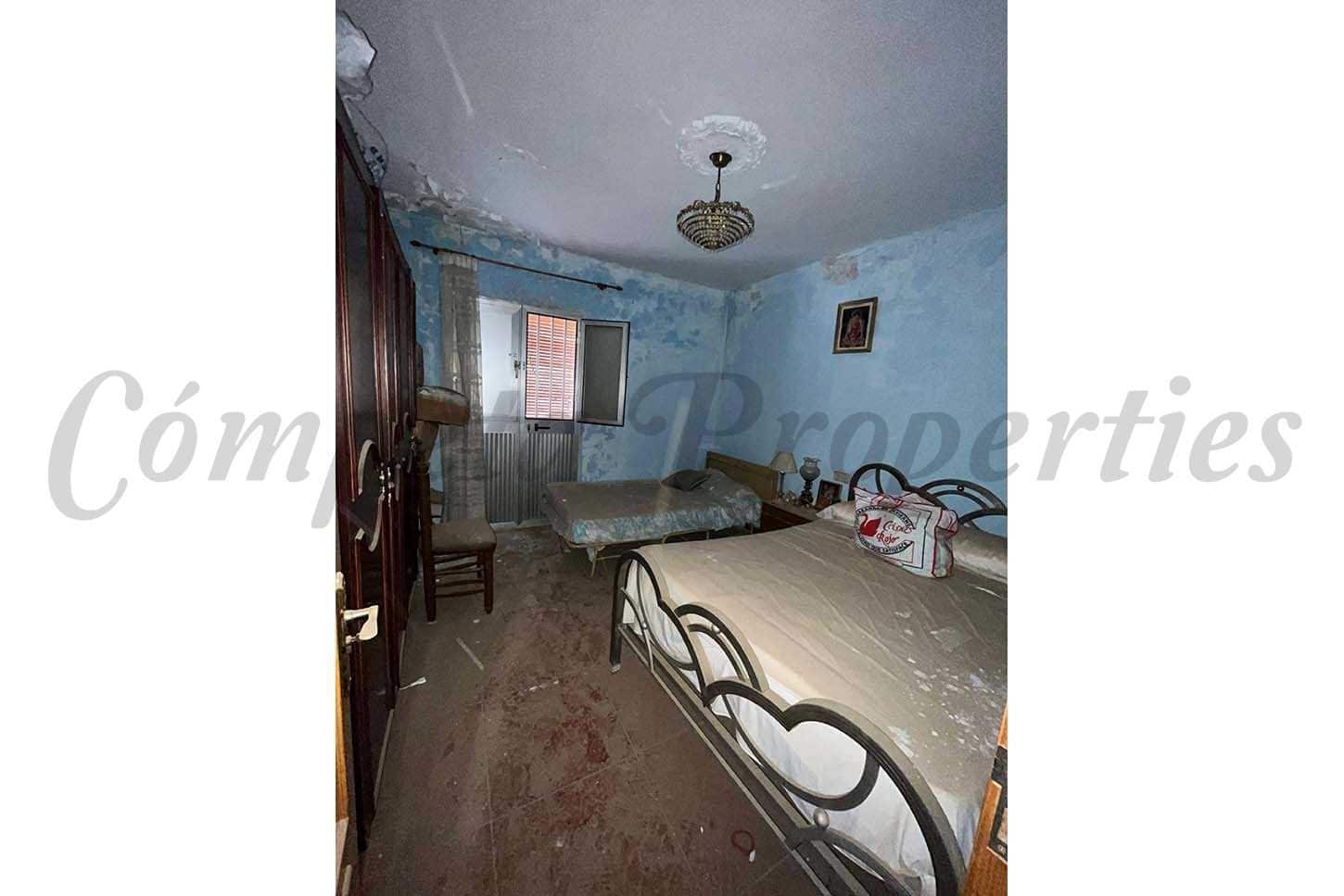 5 sovrum Hus till salu i Arenas - 95 000 € (Ref: 10076258)