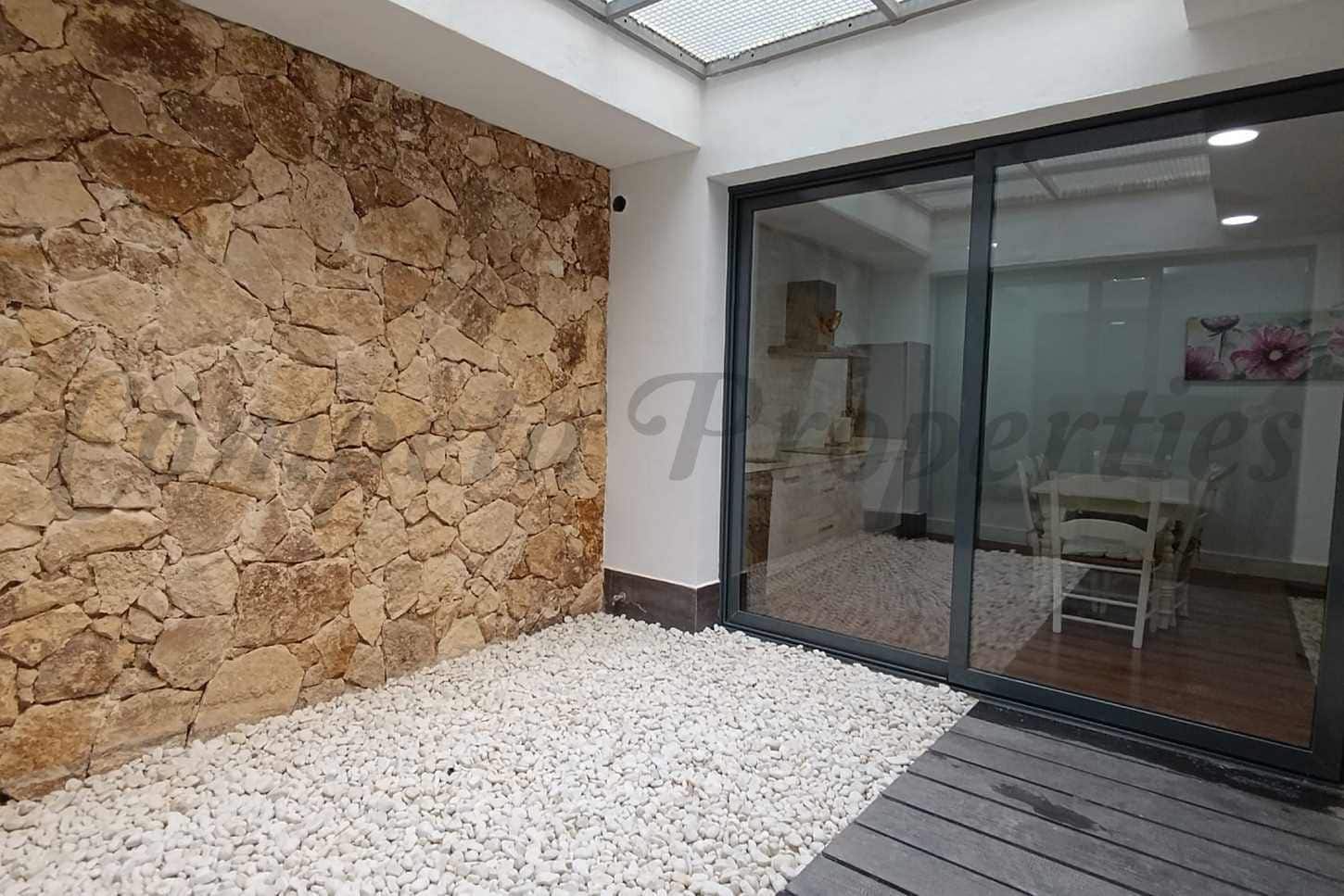 4 quarto Casa em Banda para venda em Nerja com piscina garagem - 780 000 € (Ref: 10076259)