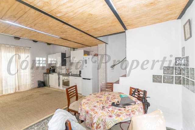 4 sypialnia Dom na sprzedaż w Cómpeta z garażem - 160 000 € (Ref: 10076261)