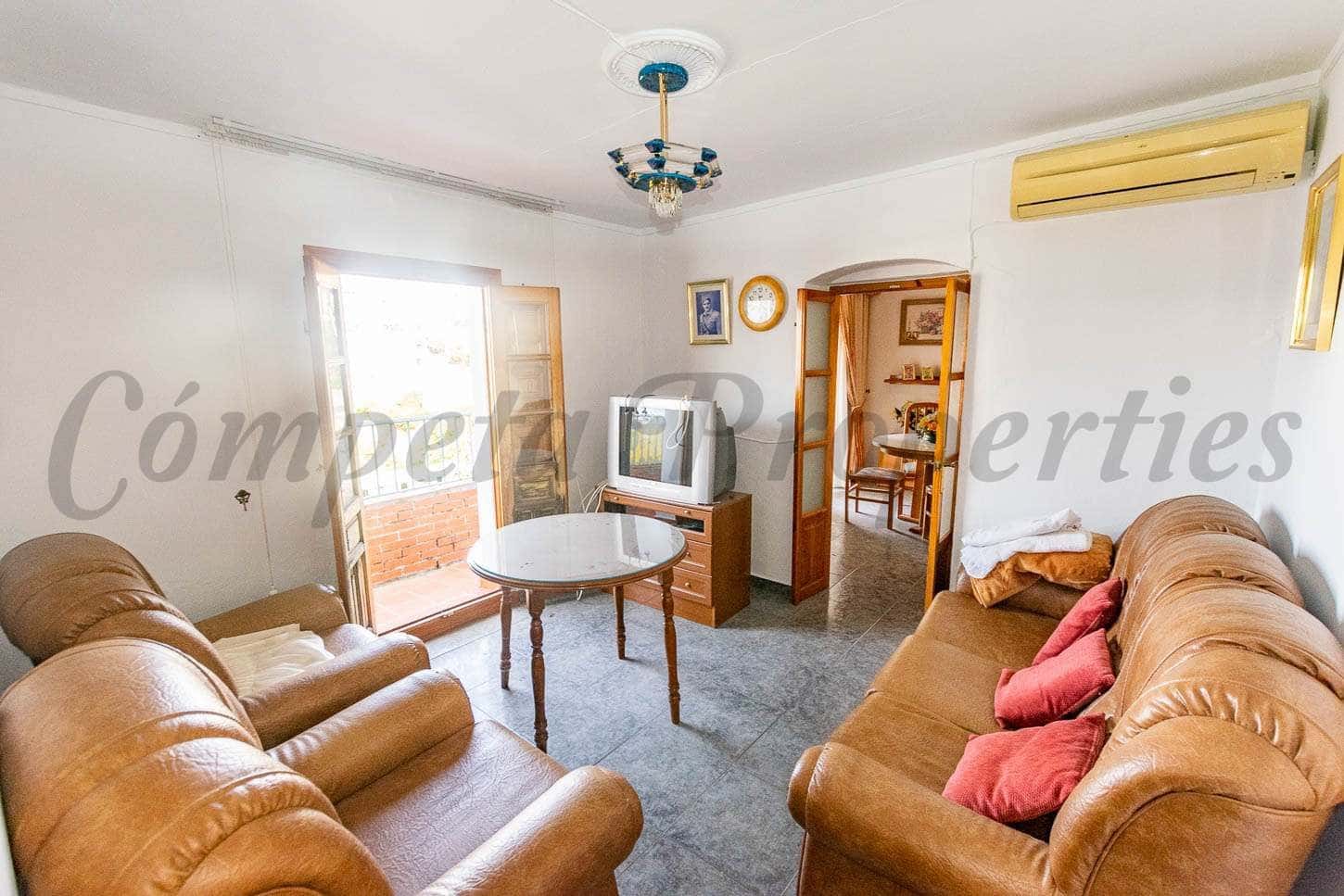 7 slaapkamer Huis te koop in Competa - € 289.000 (Ref: 10076262)