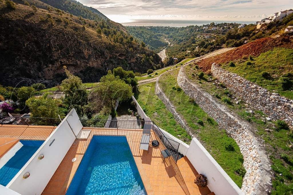 3 chambre Maison de Ville à vendre à Frigiliana avec piscine garage - 790 000 € (Ref: 10076268)