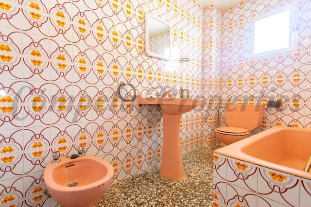 4 Zimmer Haus zu verkaufen in Canillas de Albaida - 115.000 € (Ref: 10076269)