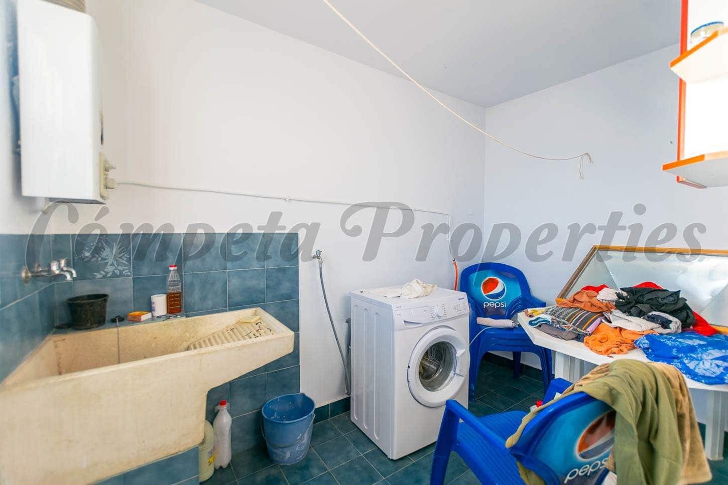 3 quarto Casa em Banda para venda em Canillas de Albaida - 129 000 € (Ref: 10076270)