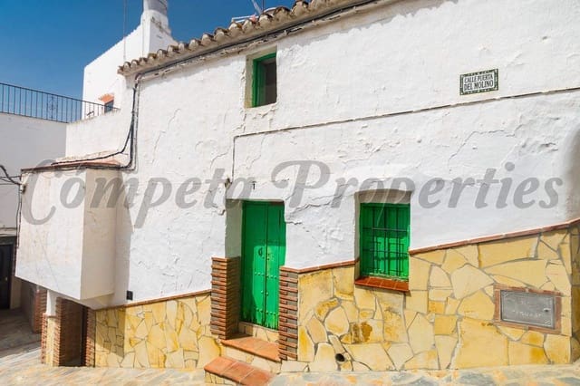 4 quarto Casa em Banda para venda em Corumbela, Sayalonga - 50 000 € (Ref: 10076272)
