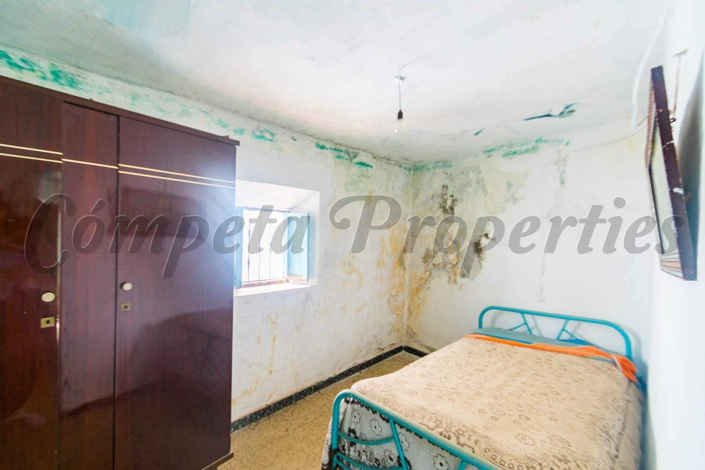 4 quarto Casa em Banda para venda em Corumbela - 50 000 € (Ref: 10076272)