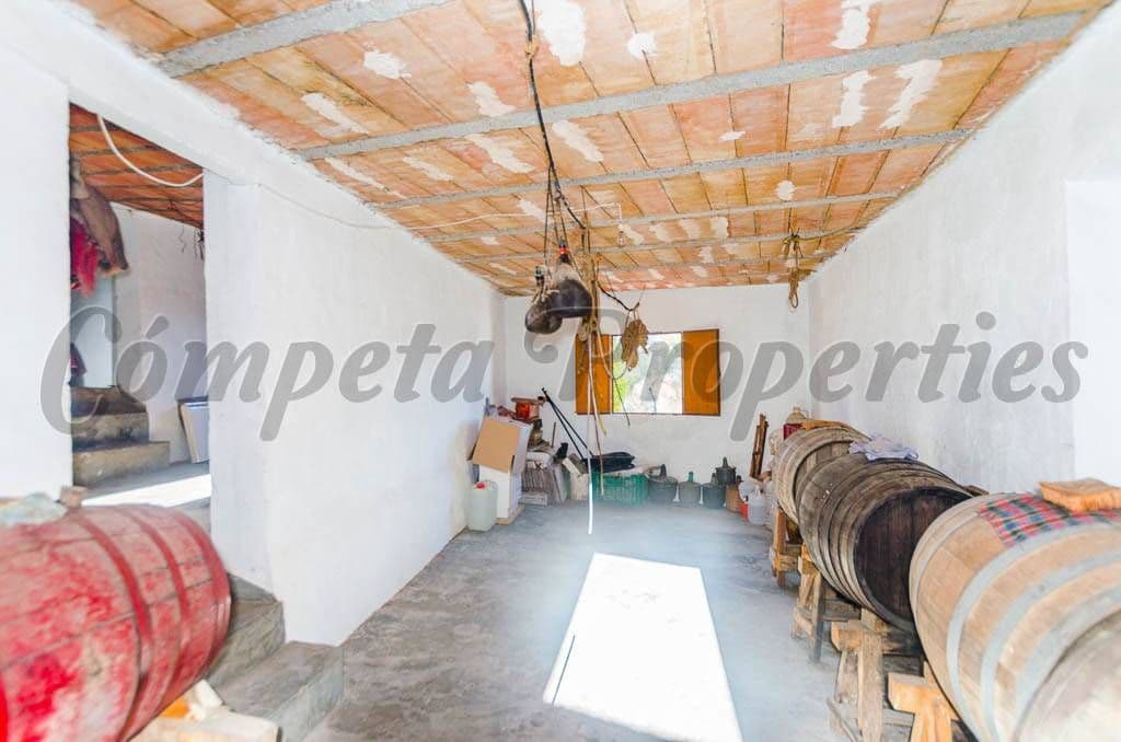 4 bedroom Townhouse for sale in Competa - € 189,000 (Ref: 10076274)