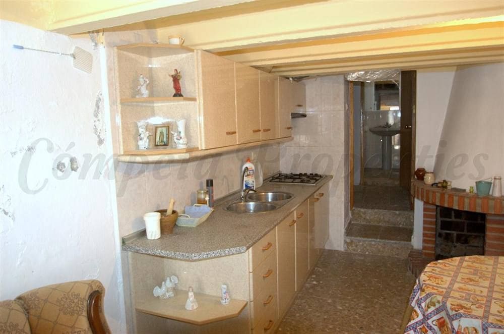 3 bedroom Townhouse for sale in Sedella - € 41,000 (Ref: 10076278)