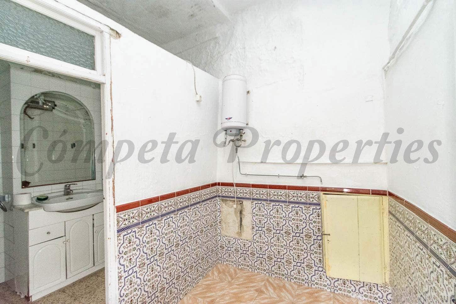 7 Zimmer Haus zu verkaufen in Competa - 210.000 € (Ref: 10076279)