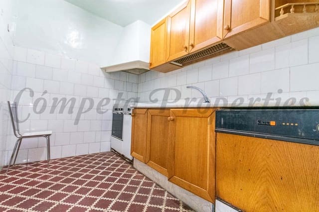 7 Zimmer Haus zu verkaufen in Cómpeta - 210.000 € (Ref: 10076279)