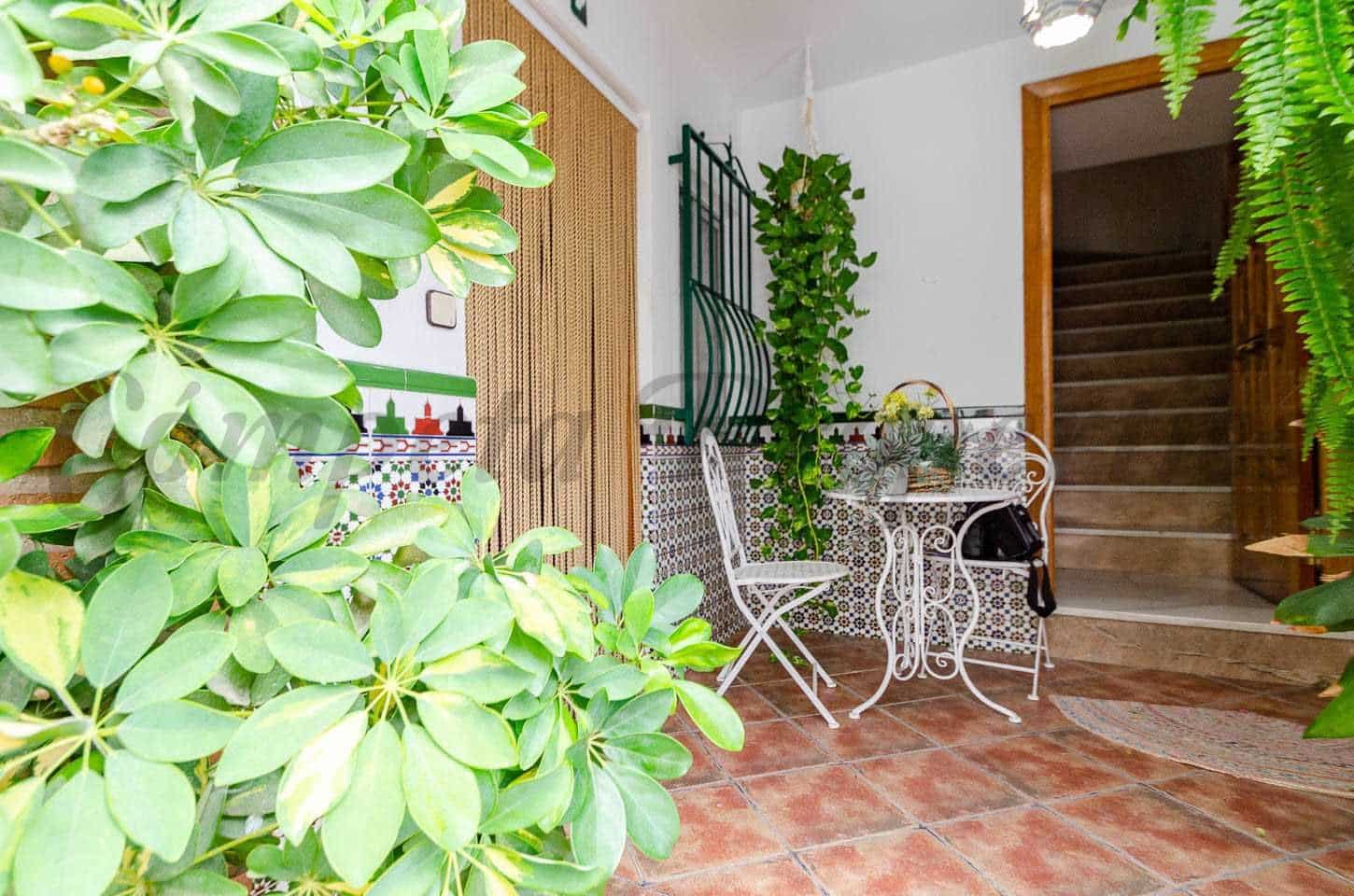 5 bedroom Townhouse for sale in Canillas de Albaida - € 169,000 (Ref: 10076281)
