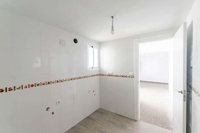 2 chambre Maison de Ville à vendre à Sedella - 87 000 € (Ref: 10076283)