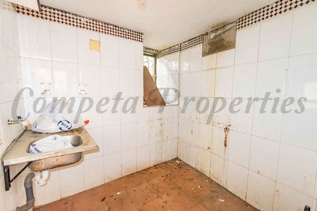 3 chambre Maison de Ville à vendre à Sedella - 41 000 € (Ref: 10076285)