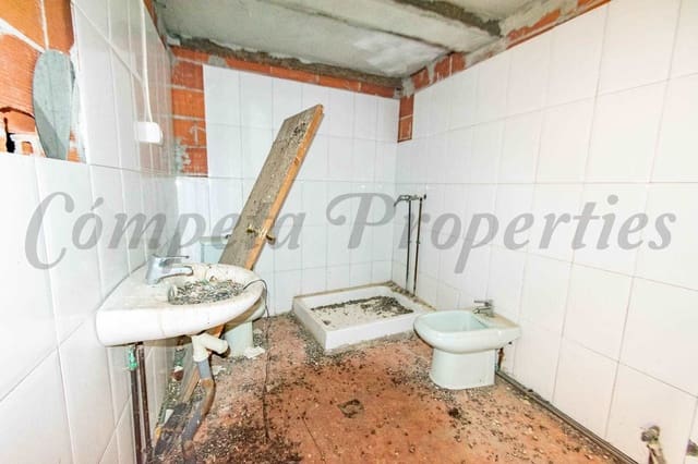 3 chambre Maison de Ville à vendre à Sedella - 41 000 € (Ref: 10076285)