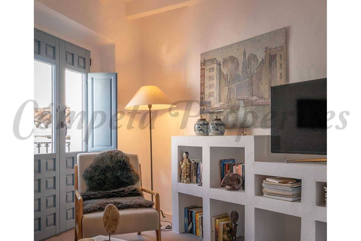 3 makuuhuone Omakotitalo myytävänä paikassa Sedella - 298 000 € (Ref: 10076287)