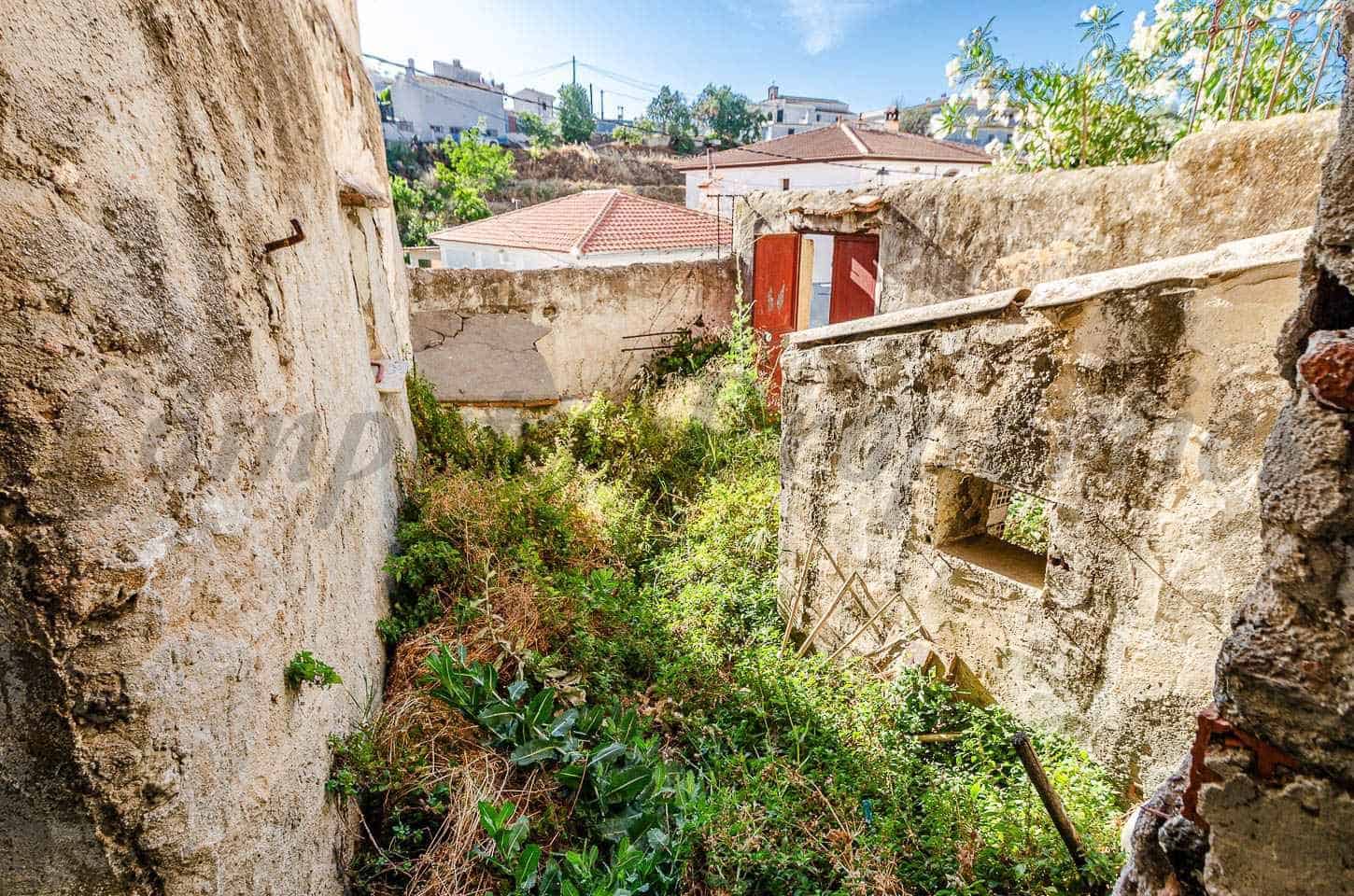 Maison de Ville à vendre à Sedella - 65 500 € (Ref: 10076288)