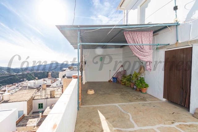 5 bedroom Townhouse for sale in Cómpeta with garage - € 168,000 (Ref: 10076289)
