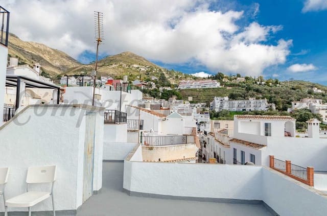 Casa de 4 habitaciones en Cómpeta en venta - 135.000 € (Ref: 10076290)