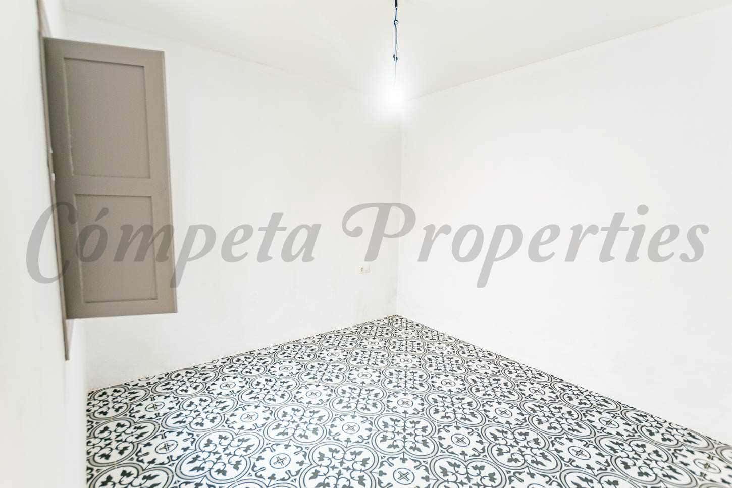 2 slaapkamer Huis te koop in Periana - € 167.000 (Ref: 10076291)