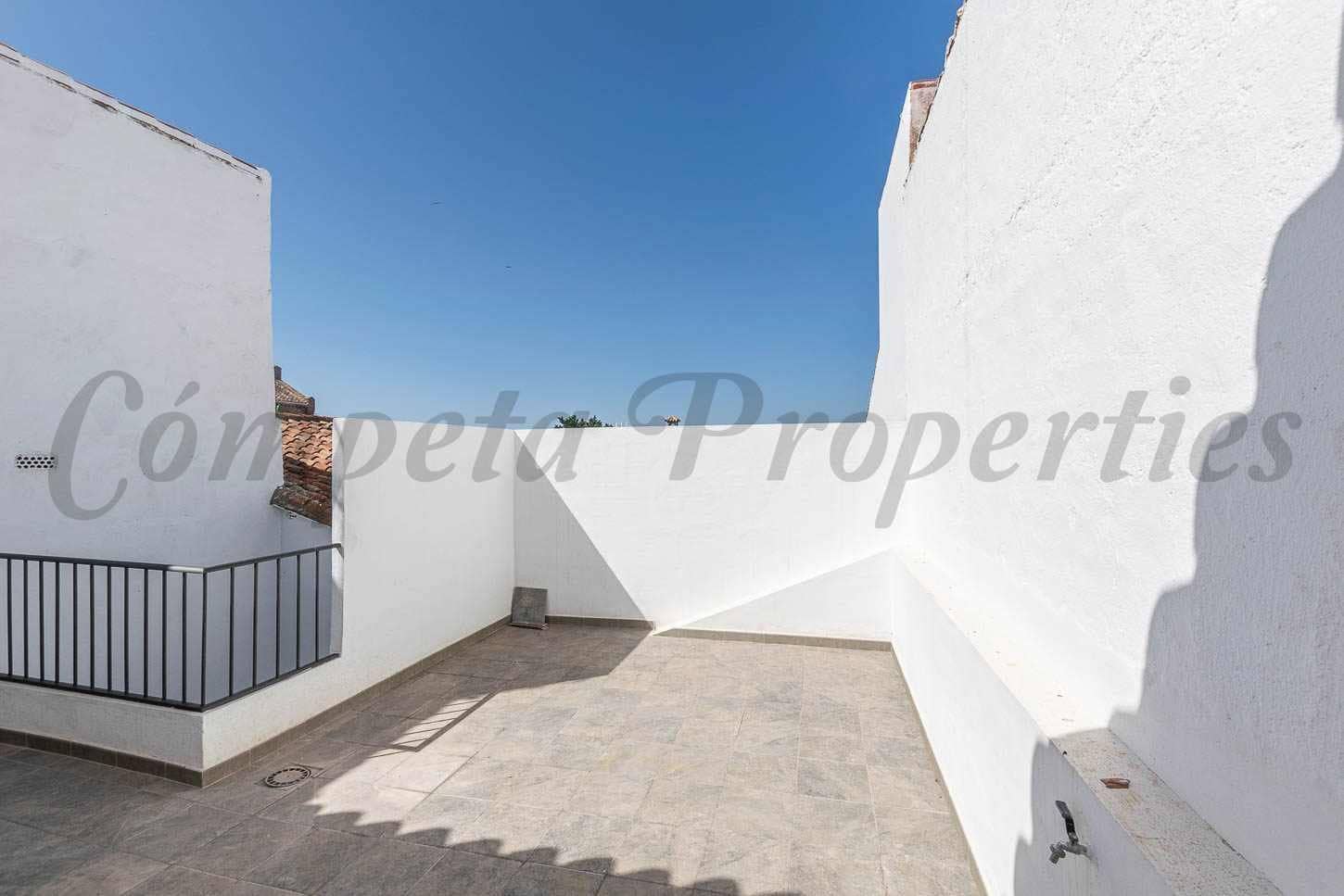 2 slaapkamer Huis te koop in Periana - € 167.000 (Ref: 10076291)