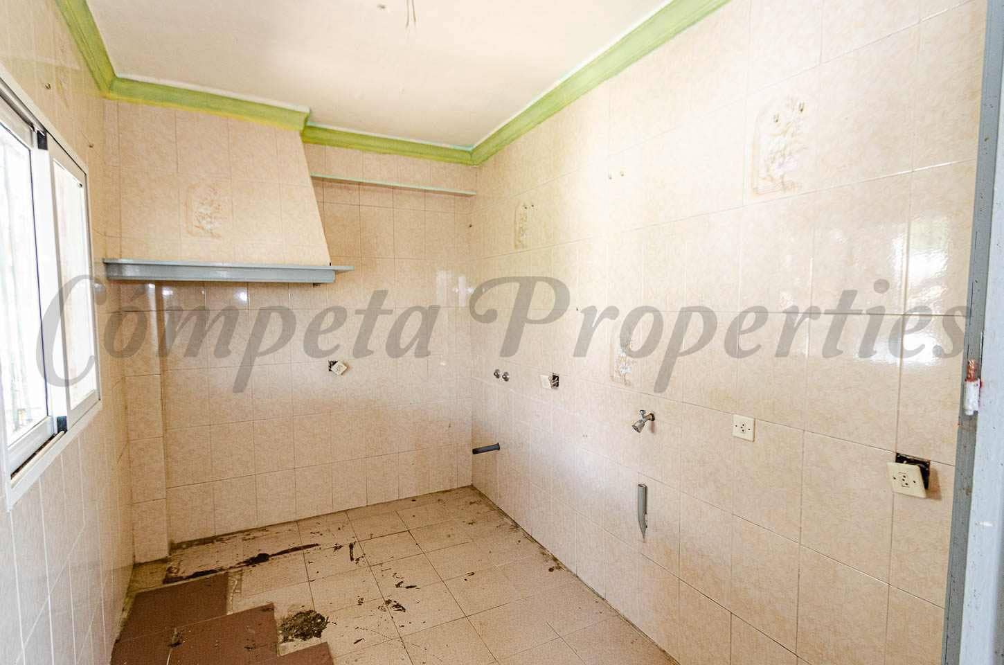 2 Zimmer Haus zu verkaufen in Competa mit Garage - 179.000 € (Ref: 10076292)