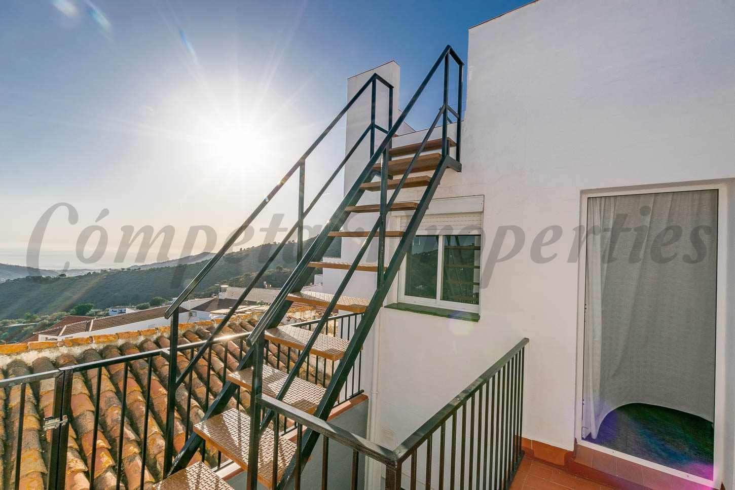 4 quarto Casa em Banda para venda em Corumbela - 115 000 € (Ref: 10076296)
