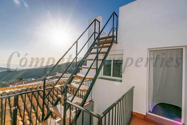 4 soveværelse Byhus til salg i Corumbela, Sayalonga - € 115.000 (Ref: 10076296)