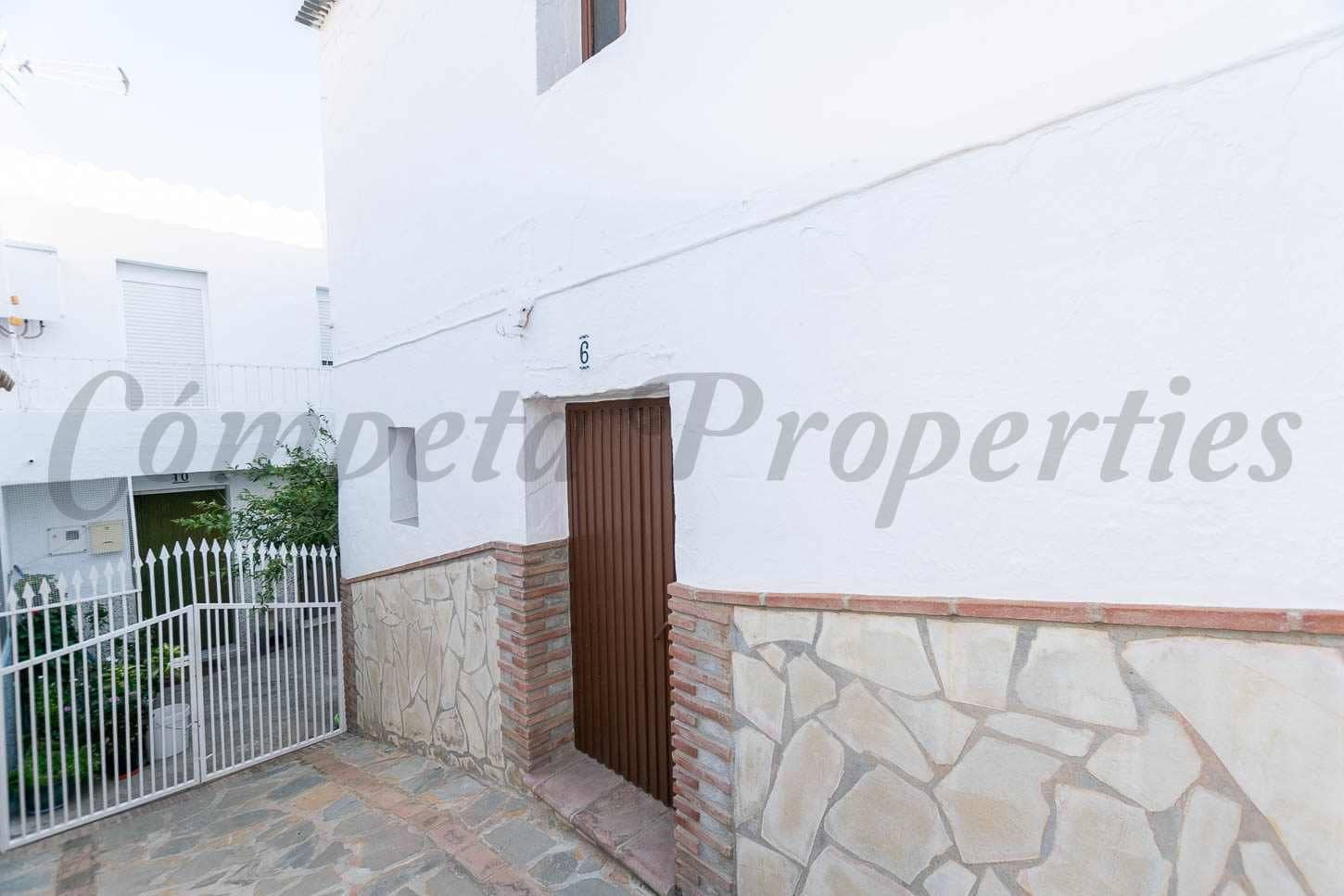 4 quarto Casa em Banda para venda em Corumbela - 115 000 € (Ref: 10076296)