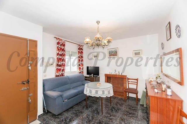 4 soveværelse Byhus til salg i Corumbela, Sayalonga - € 115.000 (Ref: 10076296)