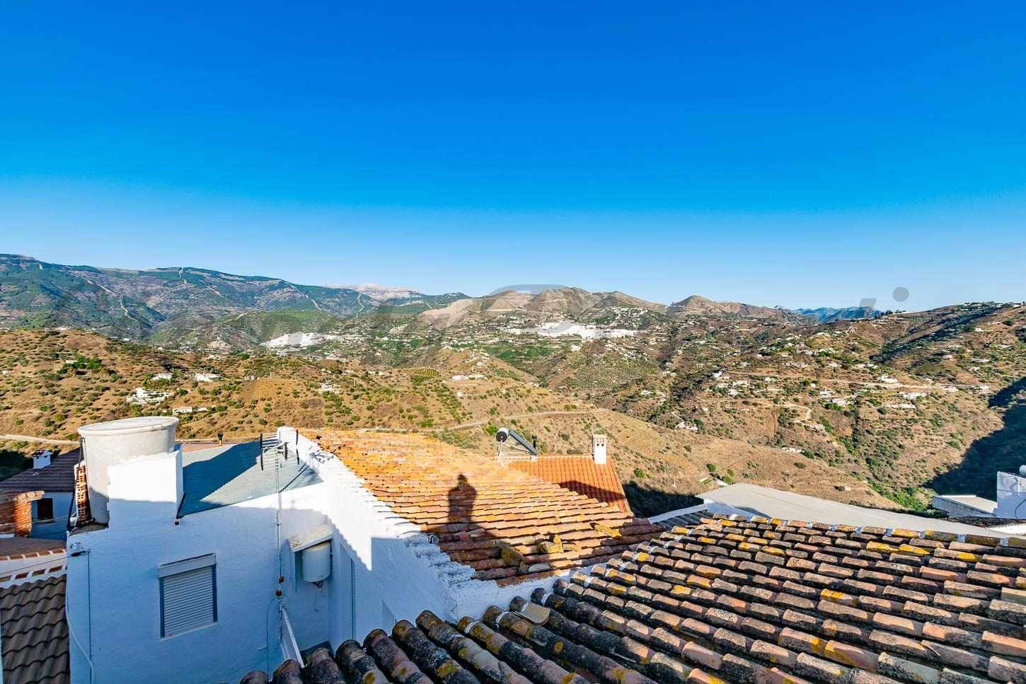 4 quarto Casa em Banda para venda em Corumbela - 115 000 € (Ref: 10076296)