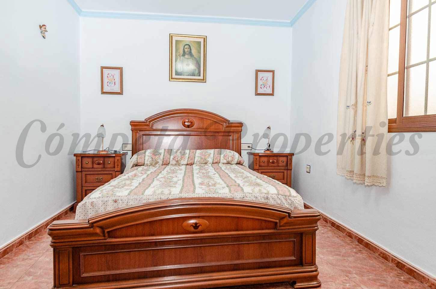 5 makuuhuone Omakotitalo myytävänä paikassa Archez - 169 000 € (Ref: 10076297)