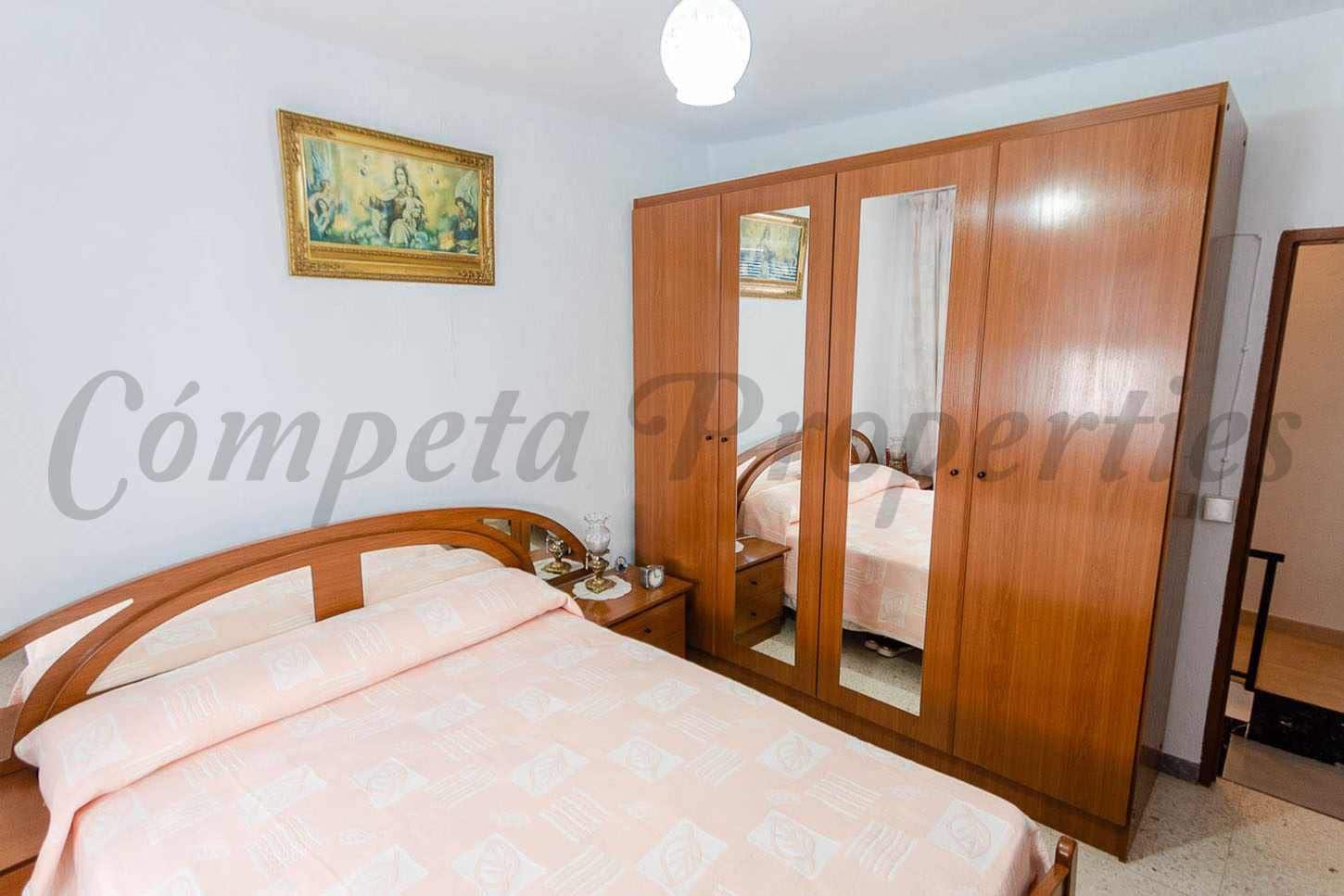 Casa de 1 habitación en Cómpeta en venta - 115.000 € (Ref: 10076299)