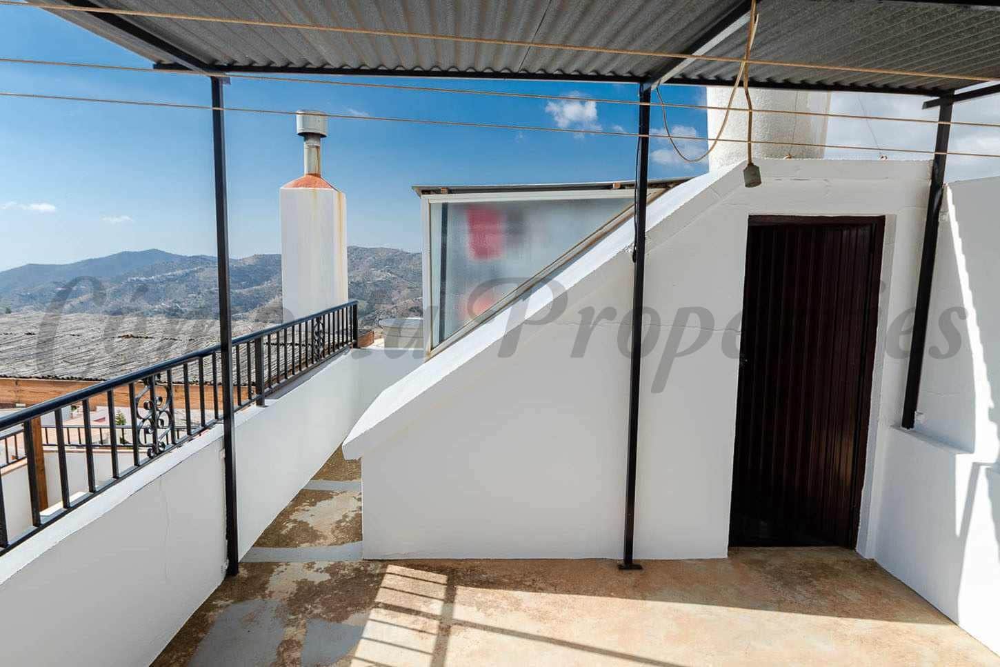 Casa de 1 habitación en Cómpeta en venta - 115.000 € (Ref: 10076299)