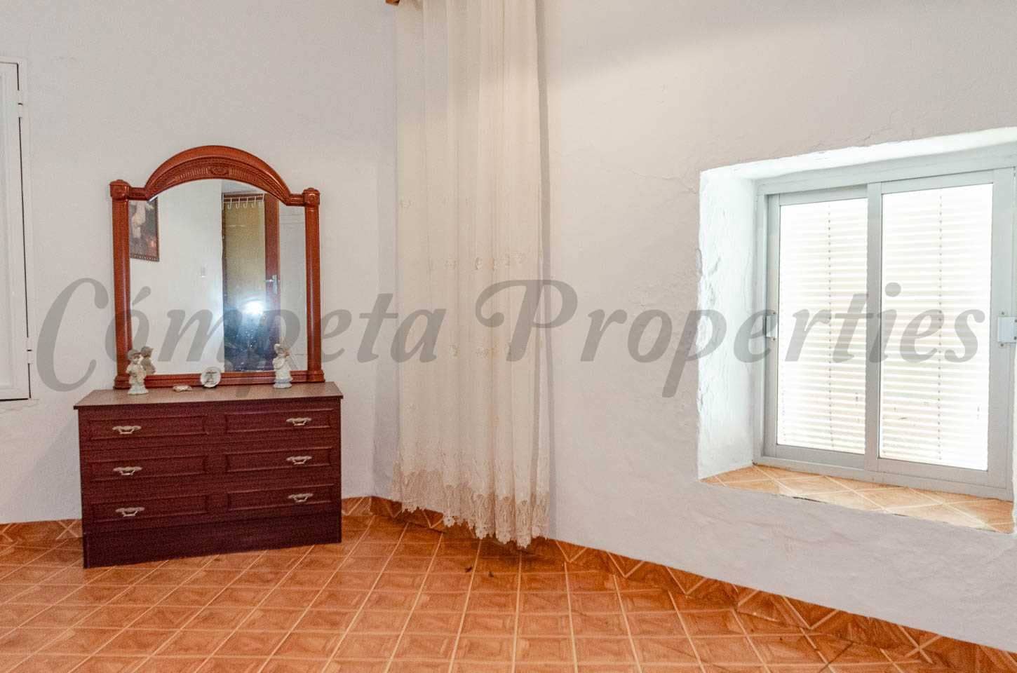4 quarto Casa em Banda para venda em Archez - 137 000 € (Ref: 10076301)