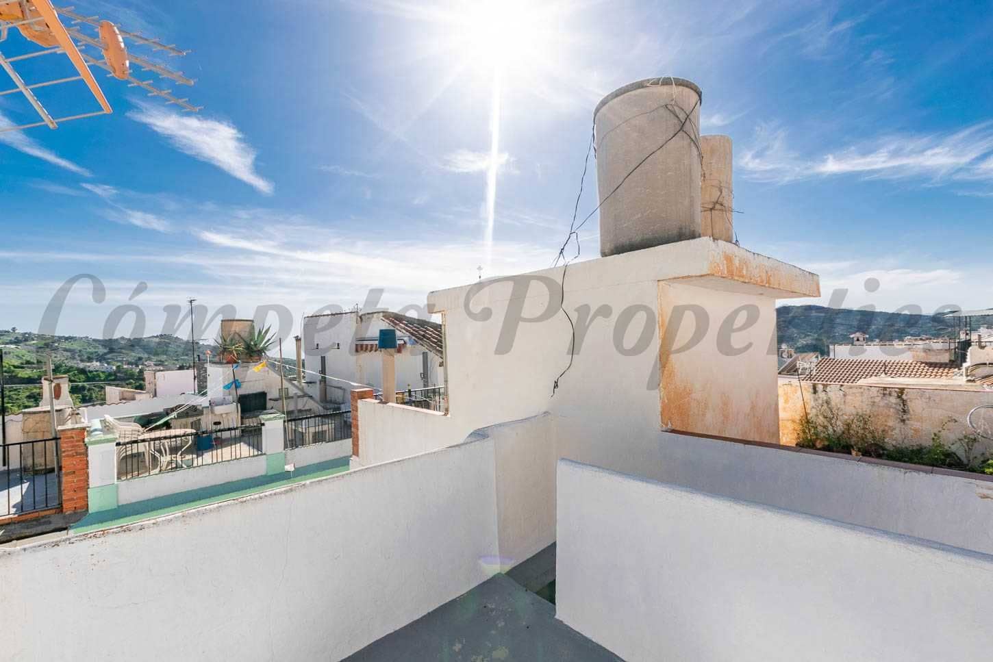 4 sovrum Hus till salu i Competa - 145 000 € (Ref: 10076302)