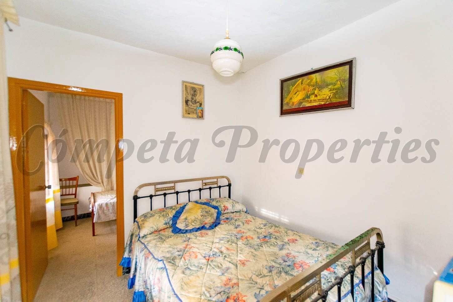 5 Zimmer Haus zu verkaufen in Archez - 97.000 € (Ref: 10076305)
