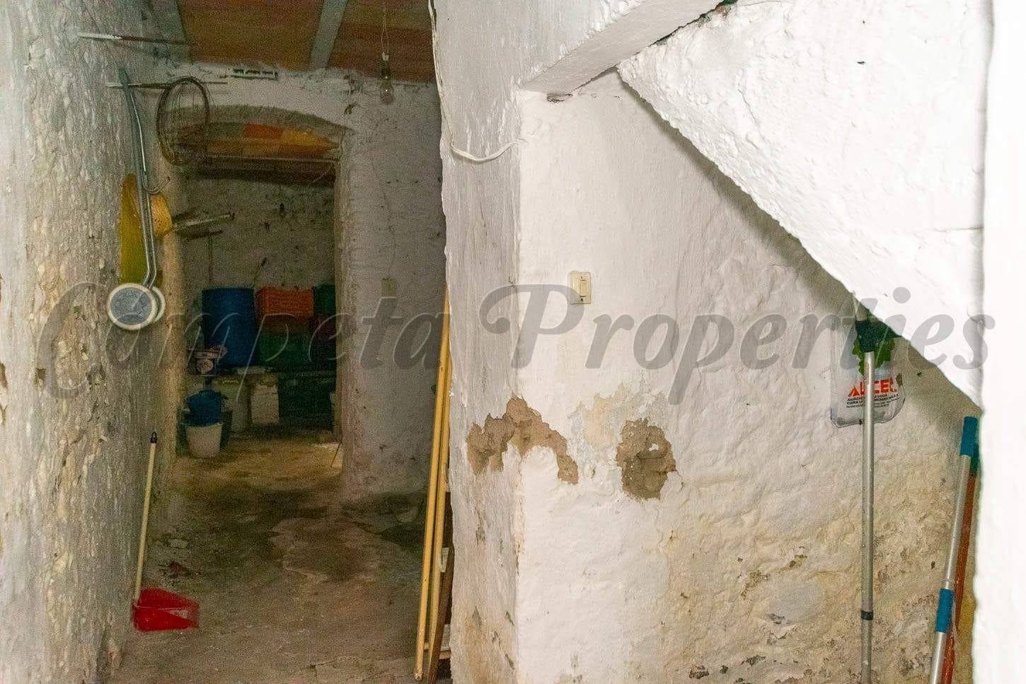 5 Zimmer Haus zu verkaufen in Archez - 97.000 € (Ref: 10076305)