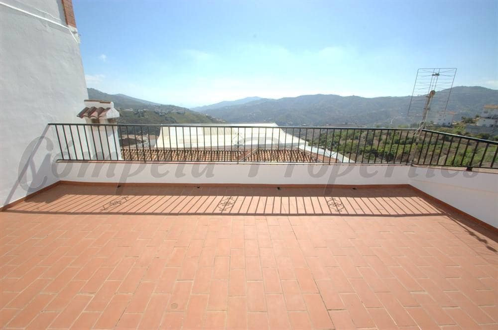 5 quarto Casa em Banda para venda em Competa - 258 000 € (Ref: 10076307)