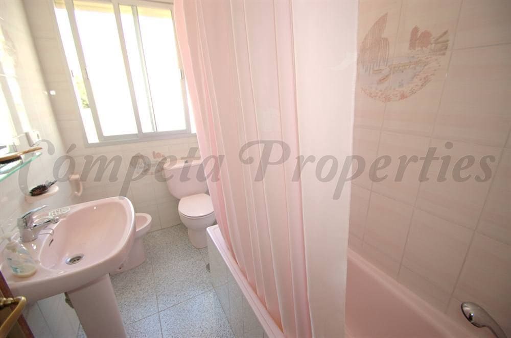 5 quarto Casa em Banda para venda em Competa - 258 000 € (Ref: 10076307)