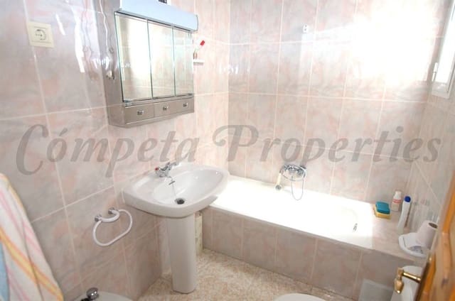 3 quarto Casa em Banda para venda em Cómpeta - 129 000 € (Ref: 10076308)