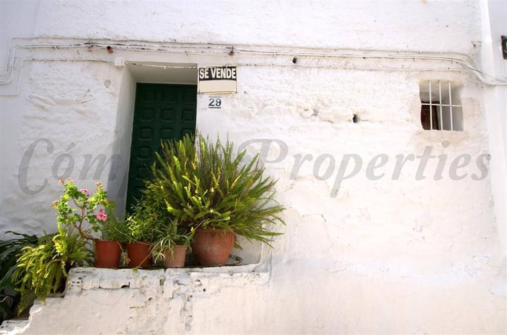 2 quarto Casa em Banda para venda em Sayalonga - 49 000 € (Ref: 10076309)