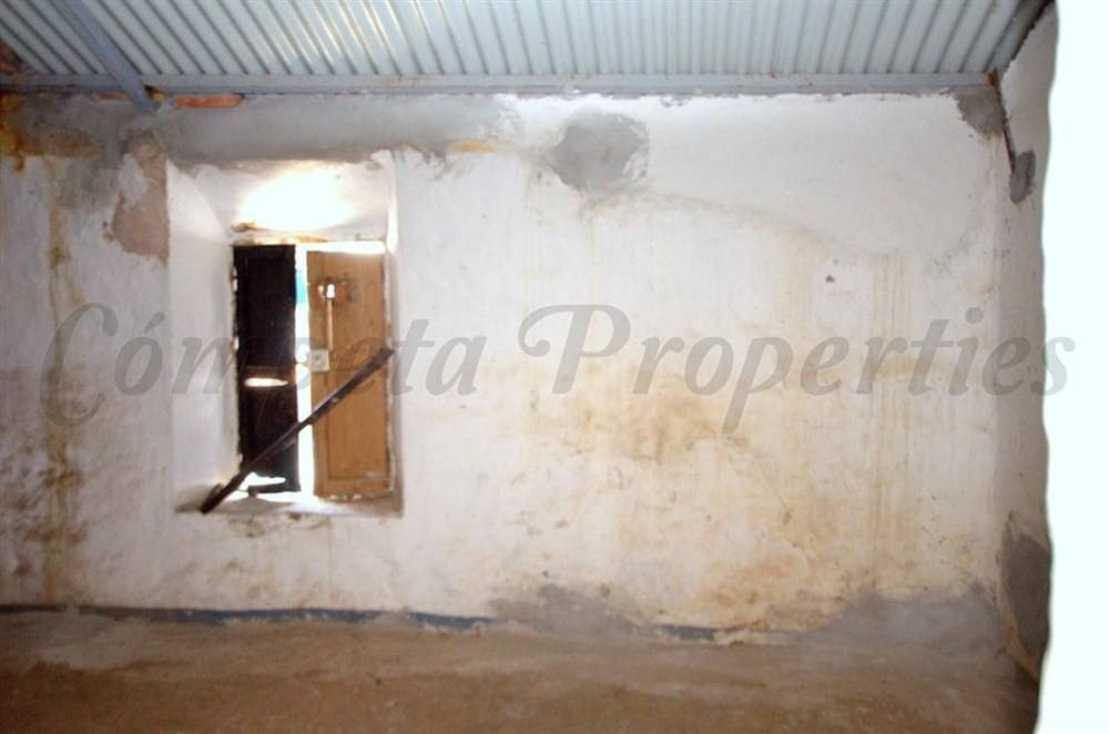 2 quarto Casa em Banda para venda em Sayalonga - 49 000 € (Ref: 10076309)