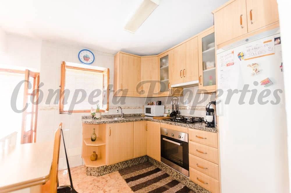 4 sypialnia Dom na sprzedaż w Competa z garażem - 229 500 € (Ref: 10076311)