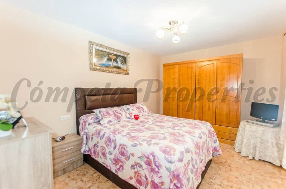 4 sypialnia Dom na sprzedaż w Competa z garażem - 229 500 € (Ref: 10076311)