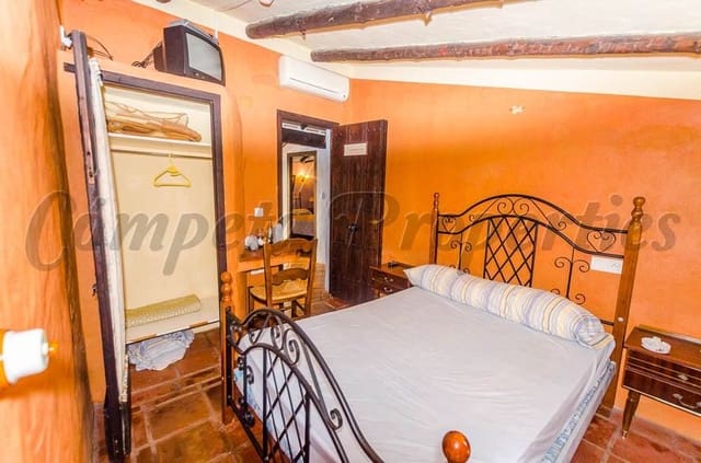 7 sovrum Kommersiell till salu i Archez - 275 000 € (Ref: 10076314)